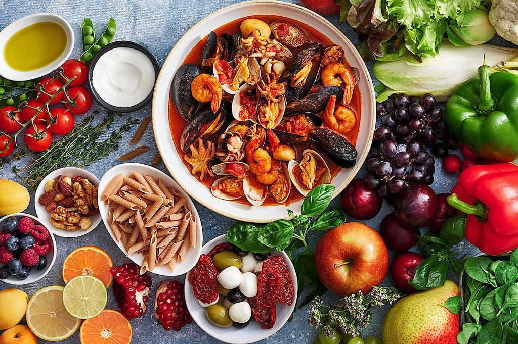 starting-a-mediterranean-diet1-2173949282